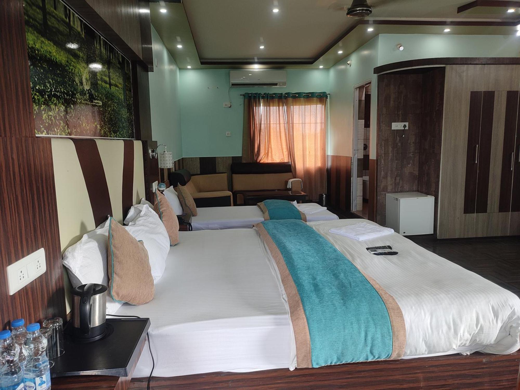 Maa Greenary View - A Holiday Resort Alipur Duar Exterior foto